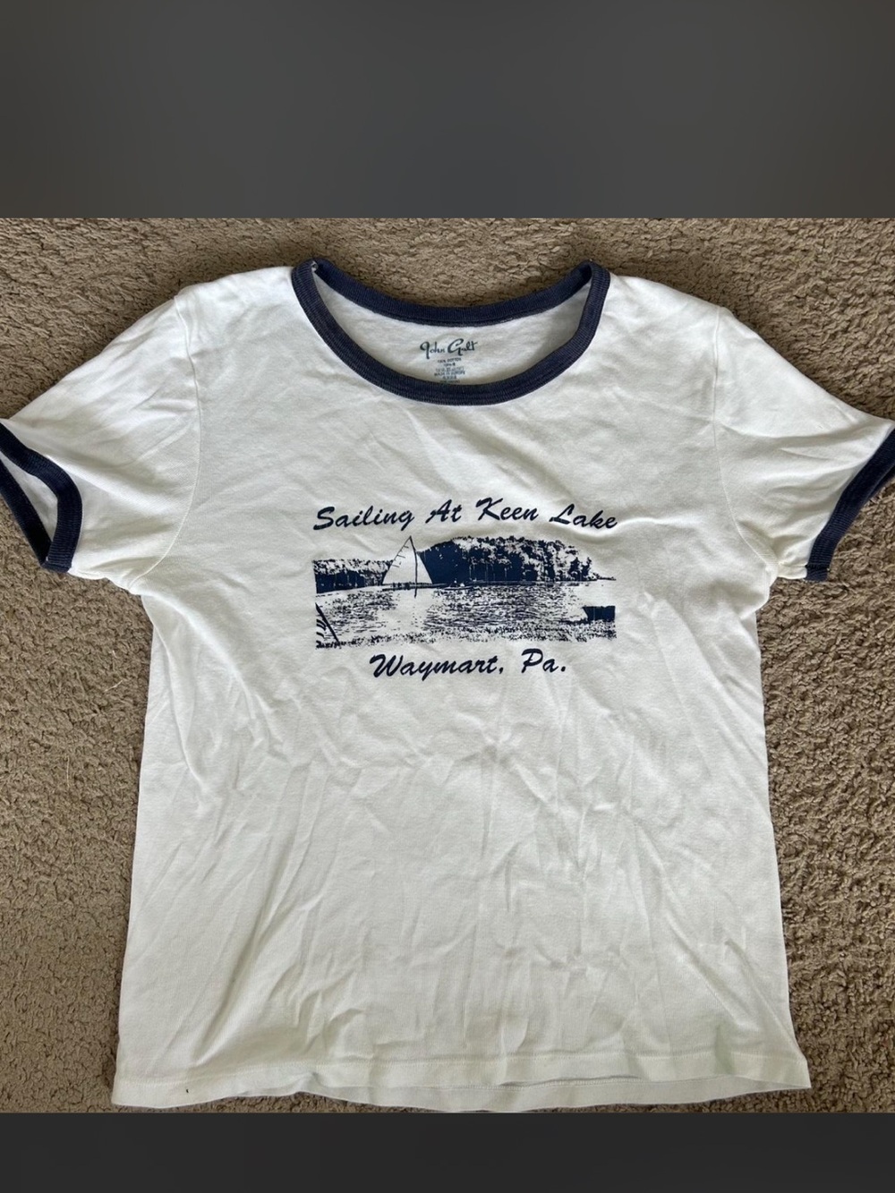 Brandy Melville White Ringer Crop Top with Navy Graphic - Picture 1 of 1